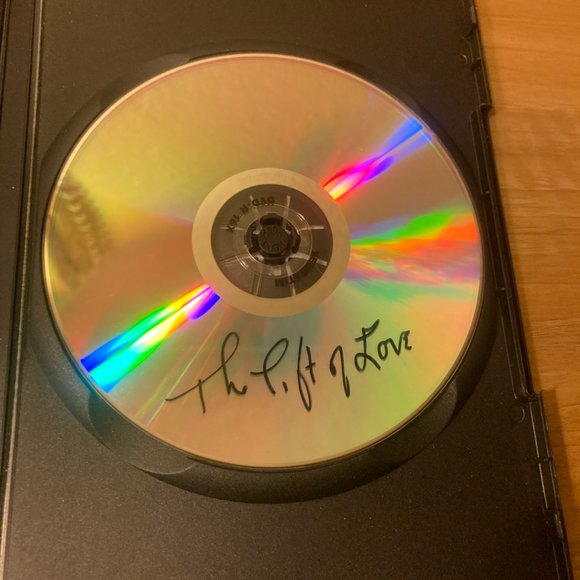 The Gift of Love: A Christmas Story [DVD] - Picture 3 of 5